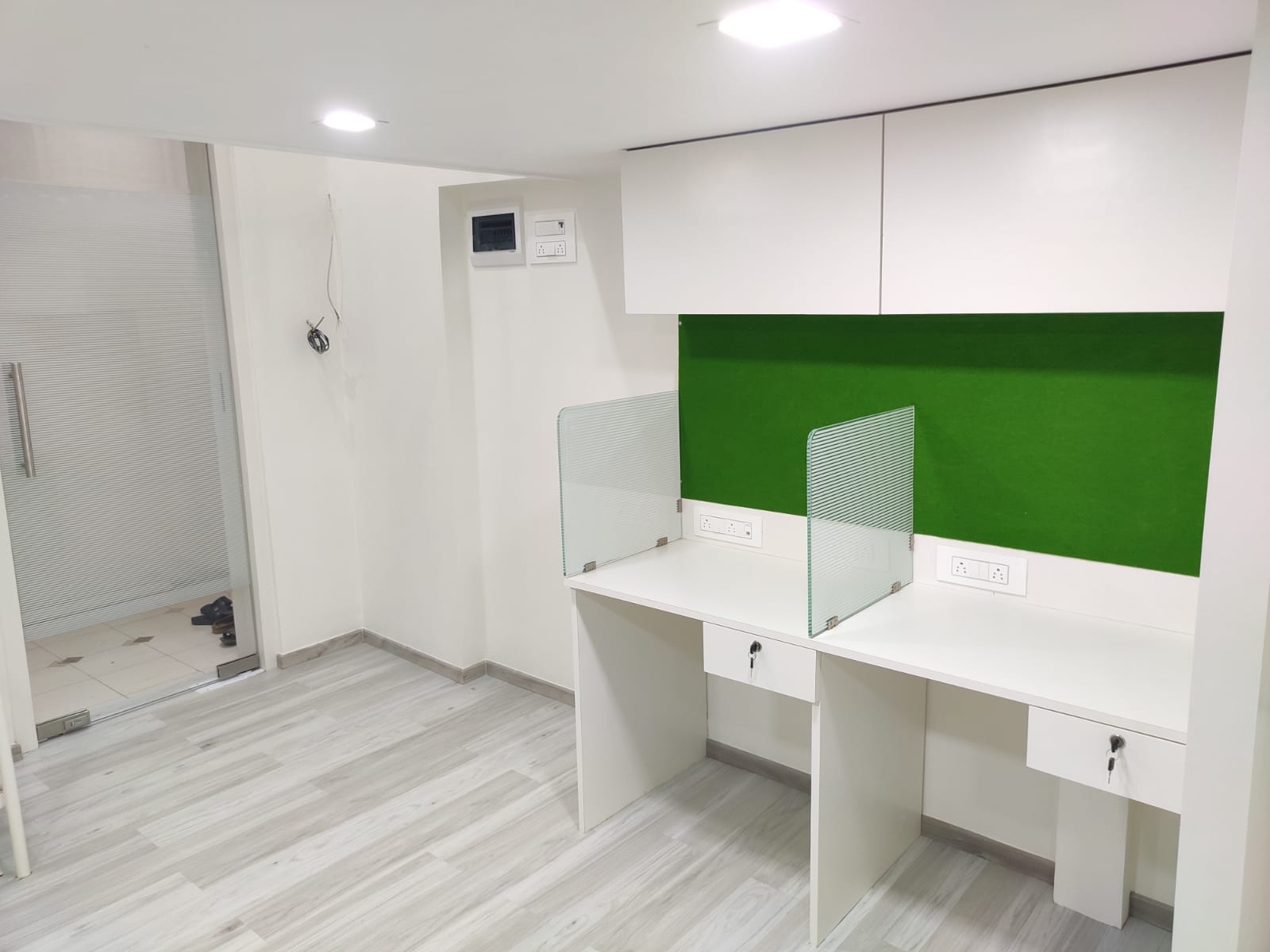 Crystal Plaza office interior 6